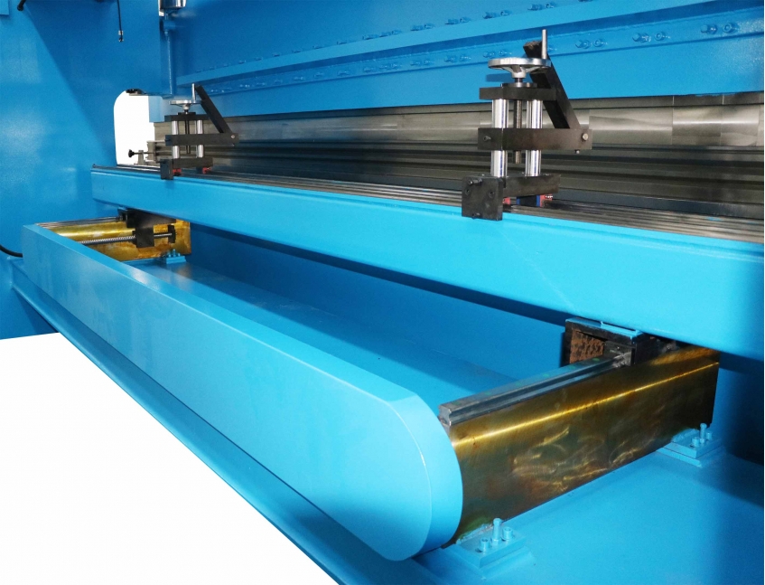 WE67K-300T6000 CNC Press Brake